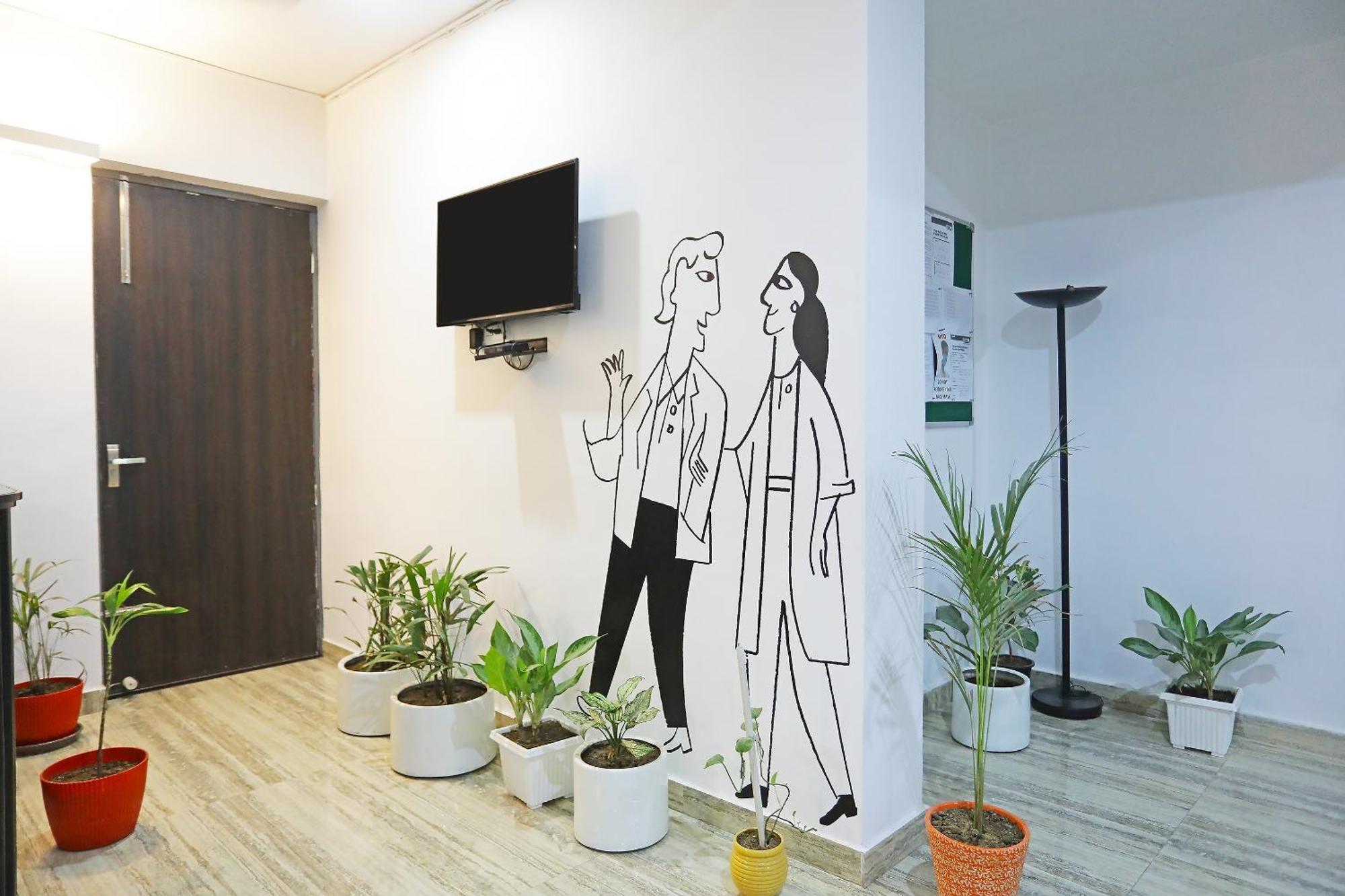 Super Townhouse Cloud Bay, Near Genpact, Sector-69, Gurgaon Otel Dış mekan fotoğraf